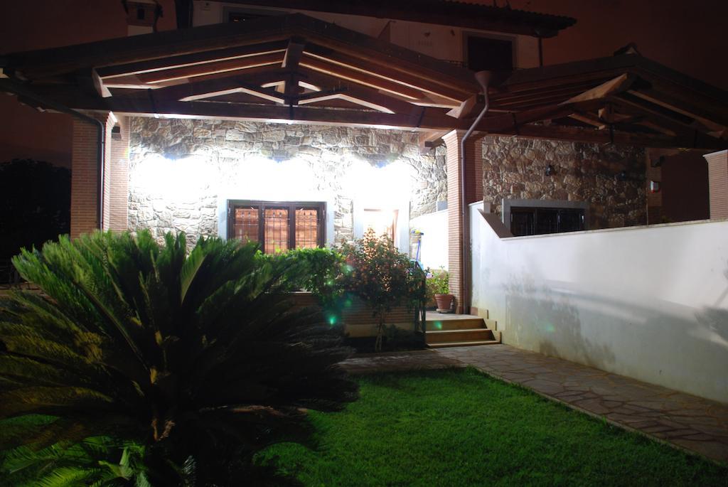 Villa Cecilia Fiumicino Eksteriør billede