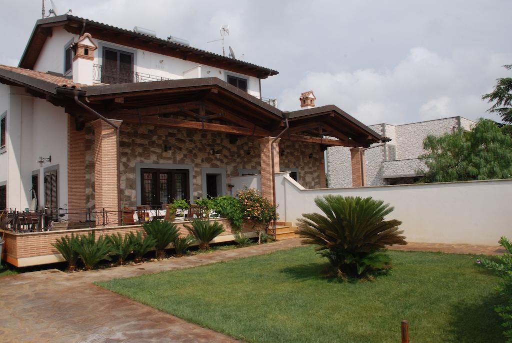 Villa Cecilia Fiumicino Eksteriør billede